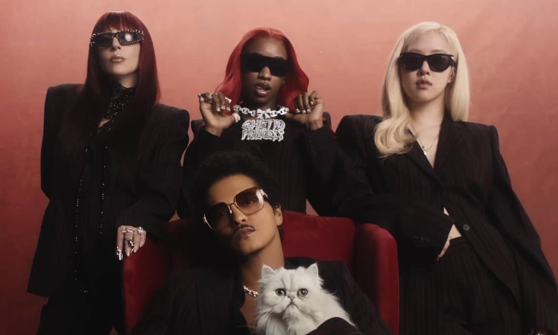 Hot 100: Bruno Mars & Sexyy Red Flying Towards Top 20 Debut with ‘Fat Juicy & Wet’