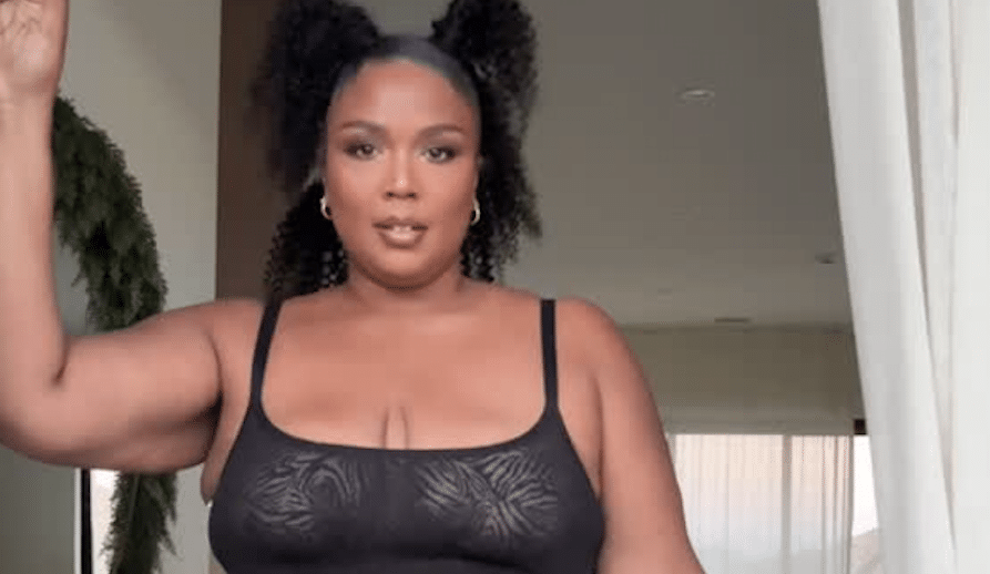 Lizzo Reveals She Has Hit Her Weight Loss Goal: “I Did It!”