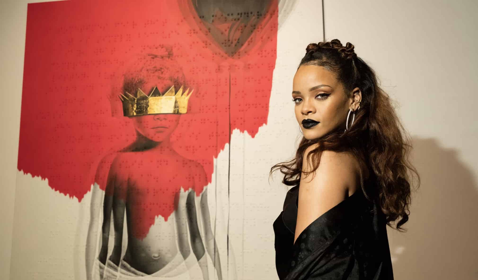 Rihanna Reveals “Shame” Over Older Music, Says ‘ANTI’ is Only Album She Can Listen To