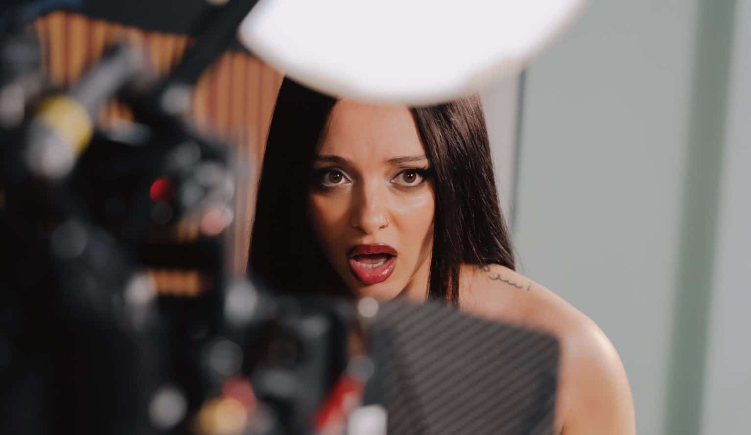 Jade Teases Cinematic ‘FUFN’ Music Video