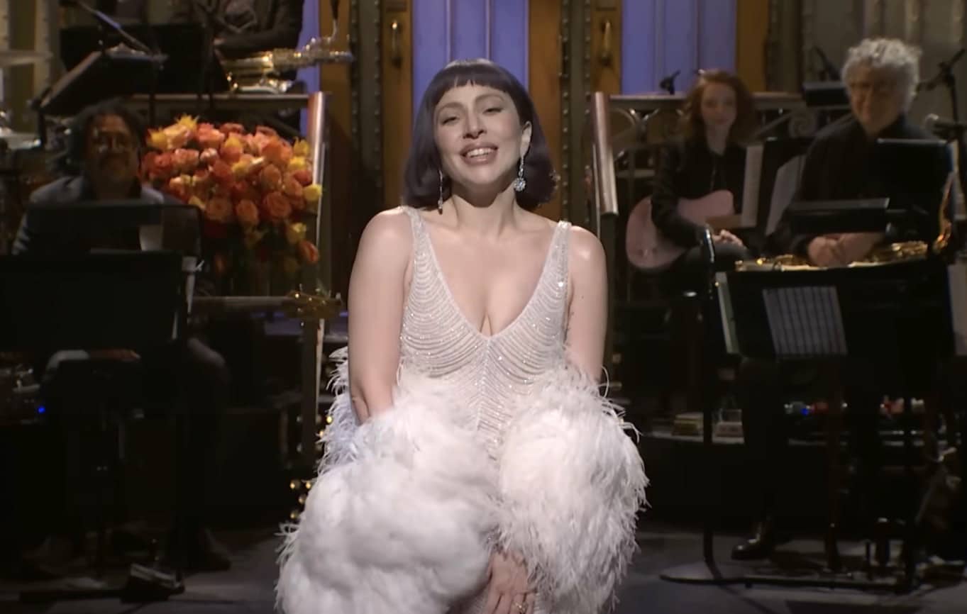 Lady Gaga Jokes About R. Kelly Collab & Razzie Win on SNL / Watch ALL of Her Skits