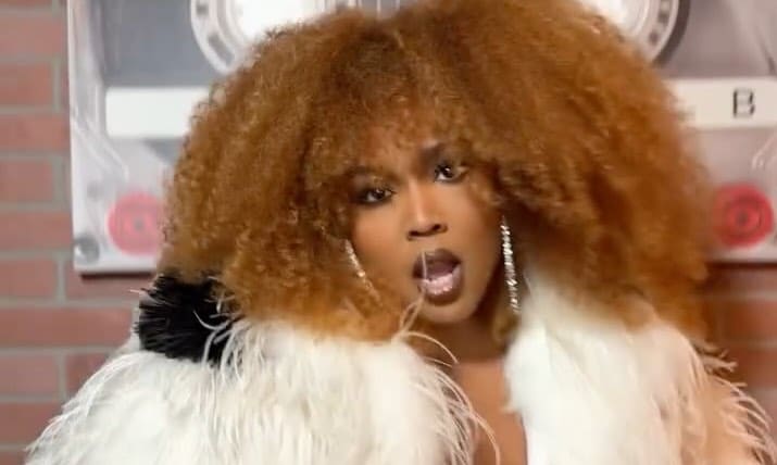 Lizzo to Perform on SNL, Announces “My Album is Done”